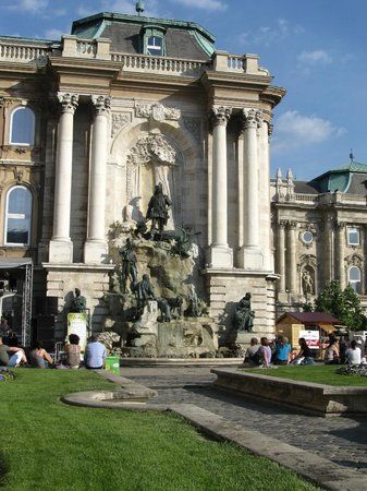 Matthias Fountain