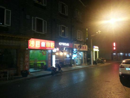 crocus bar&restaurant