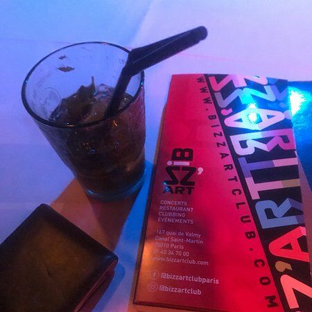 Le Bizart Cafe