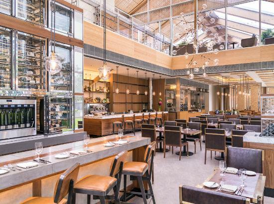 Calypso Restaurant & Lounge