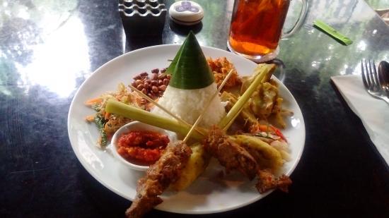 Padi Restaurant and Cafe