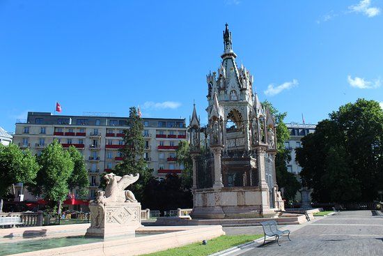 Brunswick Monument