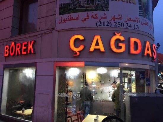 Cagdas Borek Salonlari