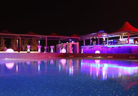Sama Terrazza rooftop lounge