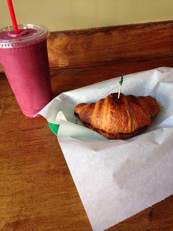 Estela's Fresh Sandwiches