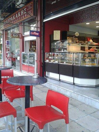 Cafe Maurakakis