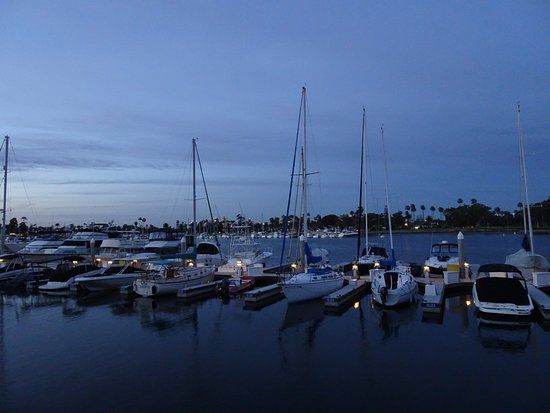 Glorietta Bay Promenade