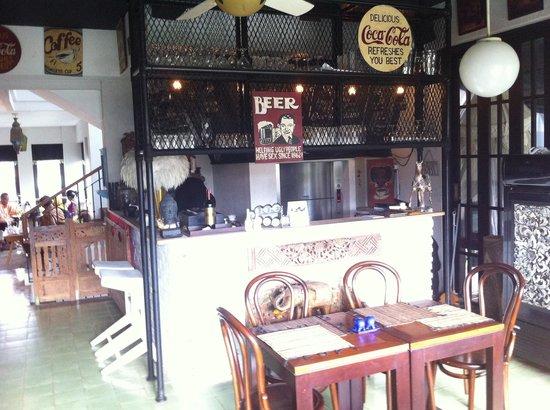 Ganeca Spice Cafe & Resto