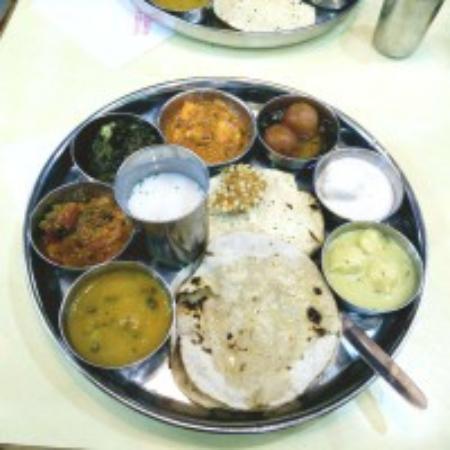 Rajhans Restaurant