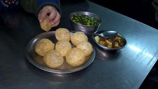 BrijWasi Chat Bhandar