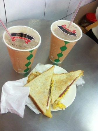 Lao Jiang Milk Black Tea