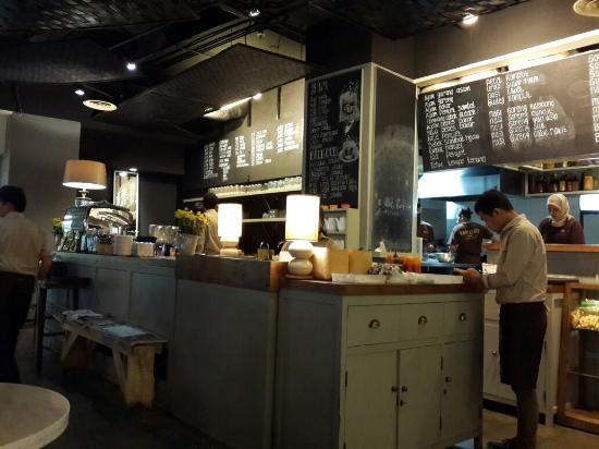 Kopi Legit Cafe & Resto