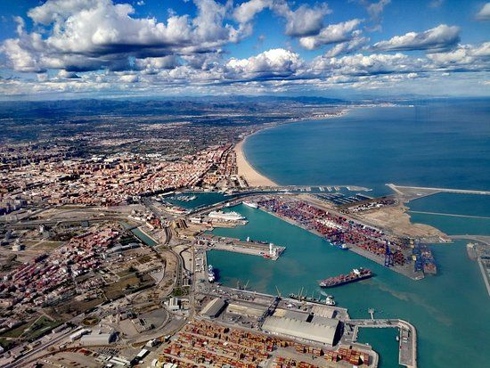 Marina Real Juan Carlos I