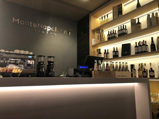 Montenapoleone 14
