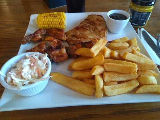 Bar & Grill