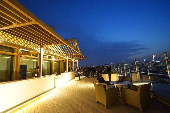 Amber Lounge