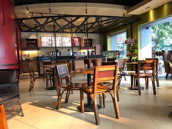 Highlands Coffee