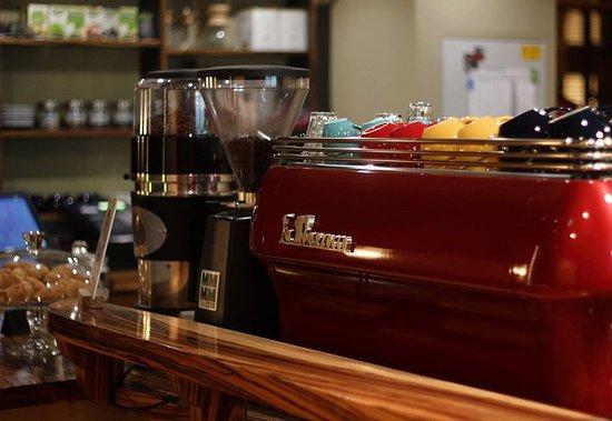 Rezkigyo Coffee House