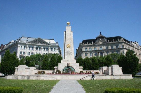 Szabadsag Square