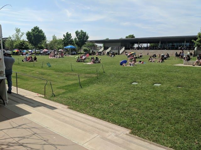 Guthrie Green