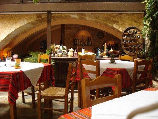 Ellotia Restaurant