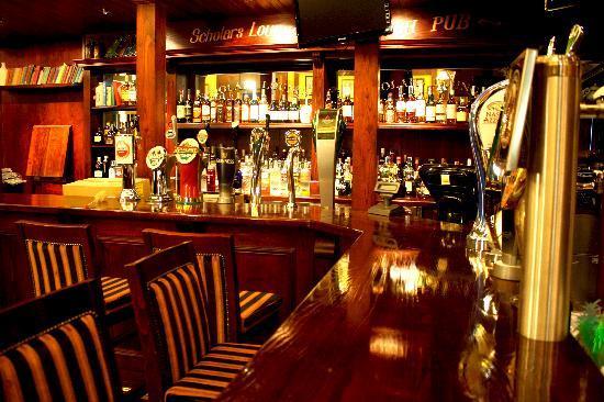 Scholars Lounge Irish pub
