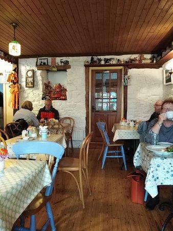 Curry's Cottage