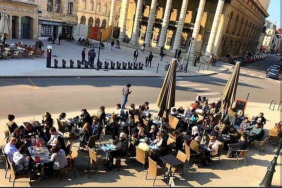 La Comedie