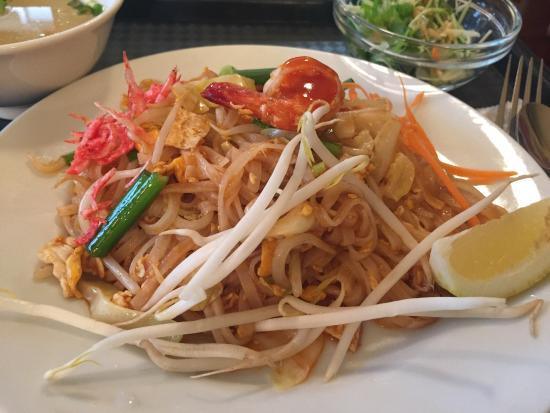 Phuan Thai Mejiro