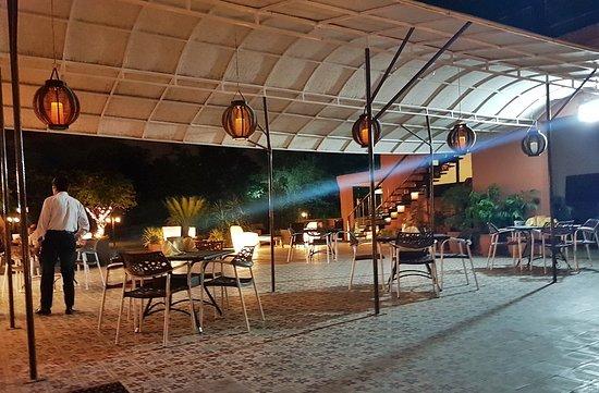 Aks Cafe