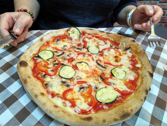 Pizza Hof