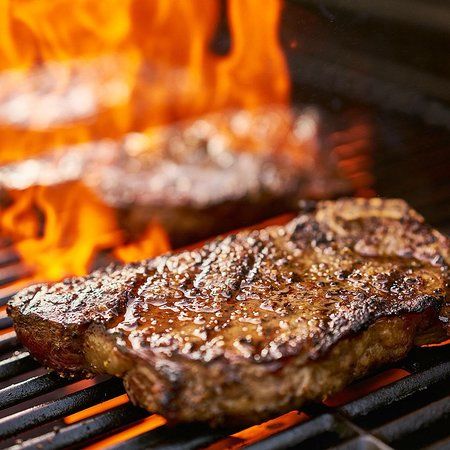 News Steaks & Grill