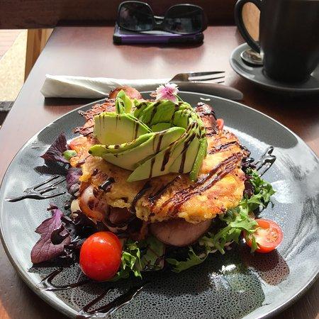 Cafe Kirra