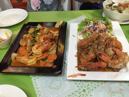Tong Daeng Seafood