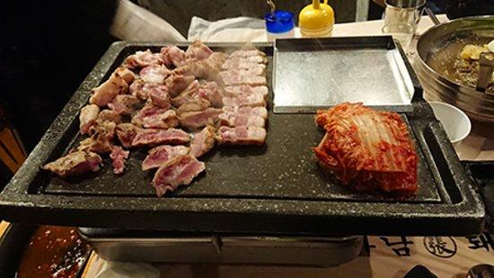 Hanam Pig House