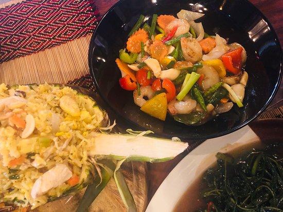 Chang Cafe Bar & Restaurant