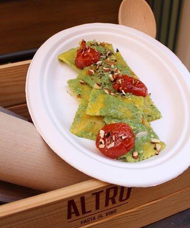 Altro Pasta & Vino