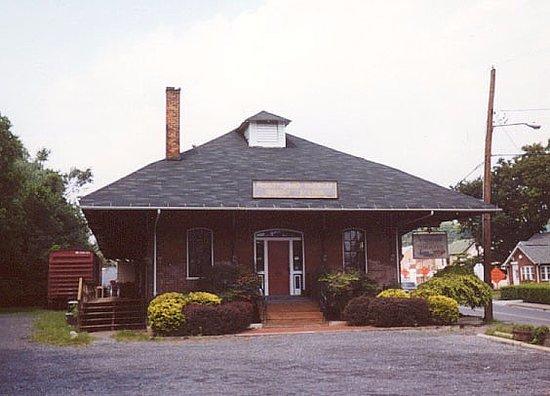 Winchester Little Theatre