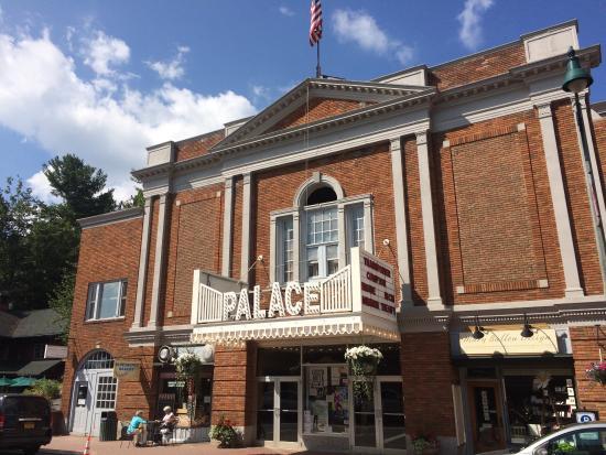 Palace Theatre