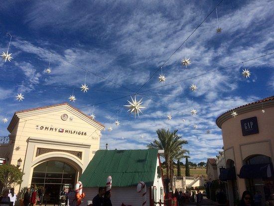 Carlsbad Premium Outlets