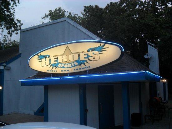 Heroes Sports Grill Bar & Lounge