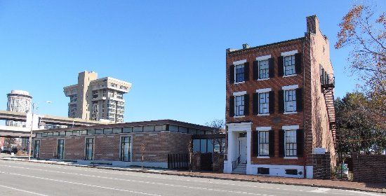 Eugene Field House & St. Louis Toy Museum