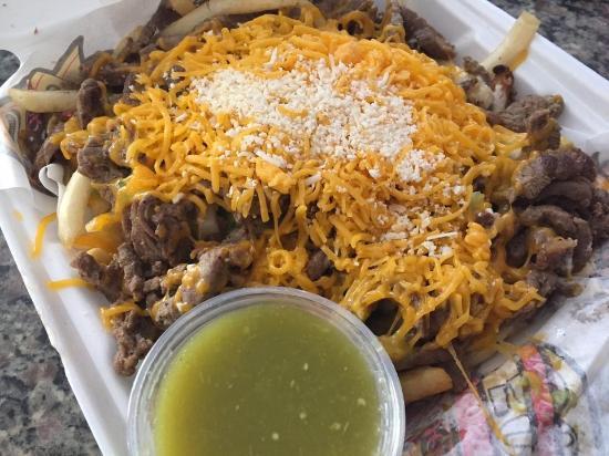Roberto's Taco Shop