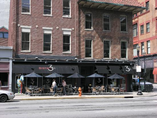 Bistro 301