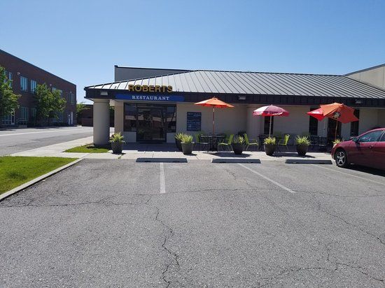 Roberts Restaurant & Deli