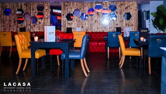 LA CASA Restaurant Lounge