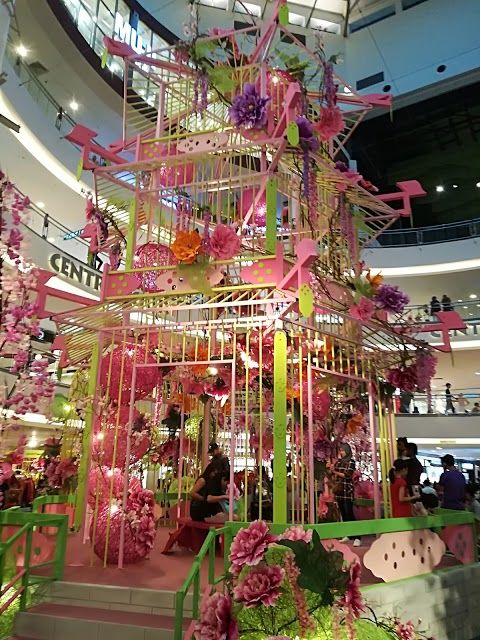 Mid Valley City