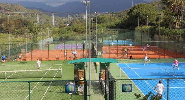 Manolo Santana Racquets Club