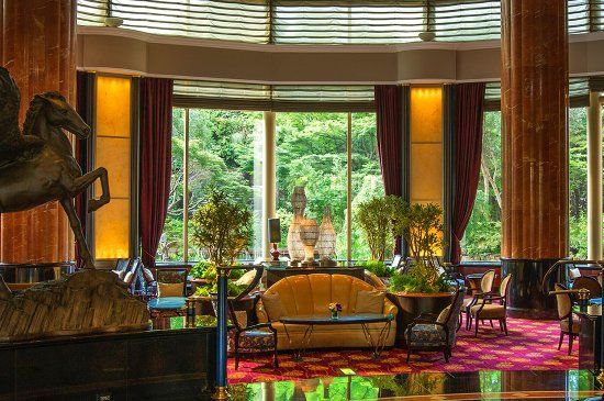 The Lounge