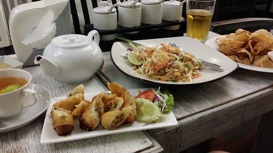 Catch Up Cafe